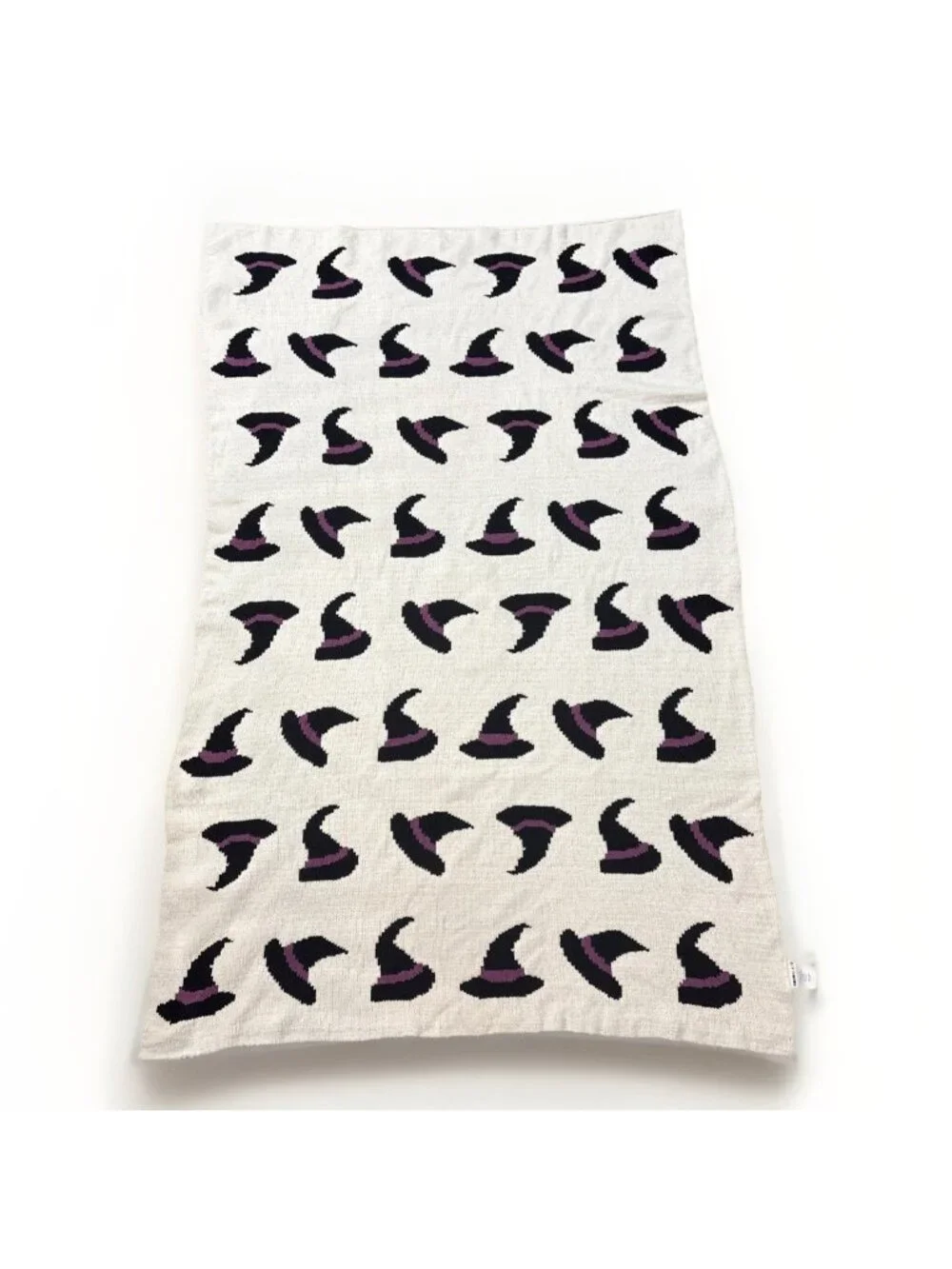 Novogratz Halloween Witch’s Hat Oversized Throw Blanket 50x87” Purple/Black/whit